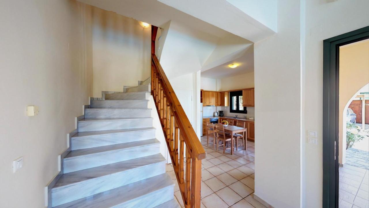 Villa Eleni Asprouliánoi Exteriör bild